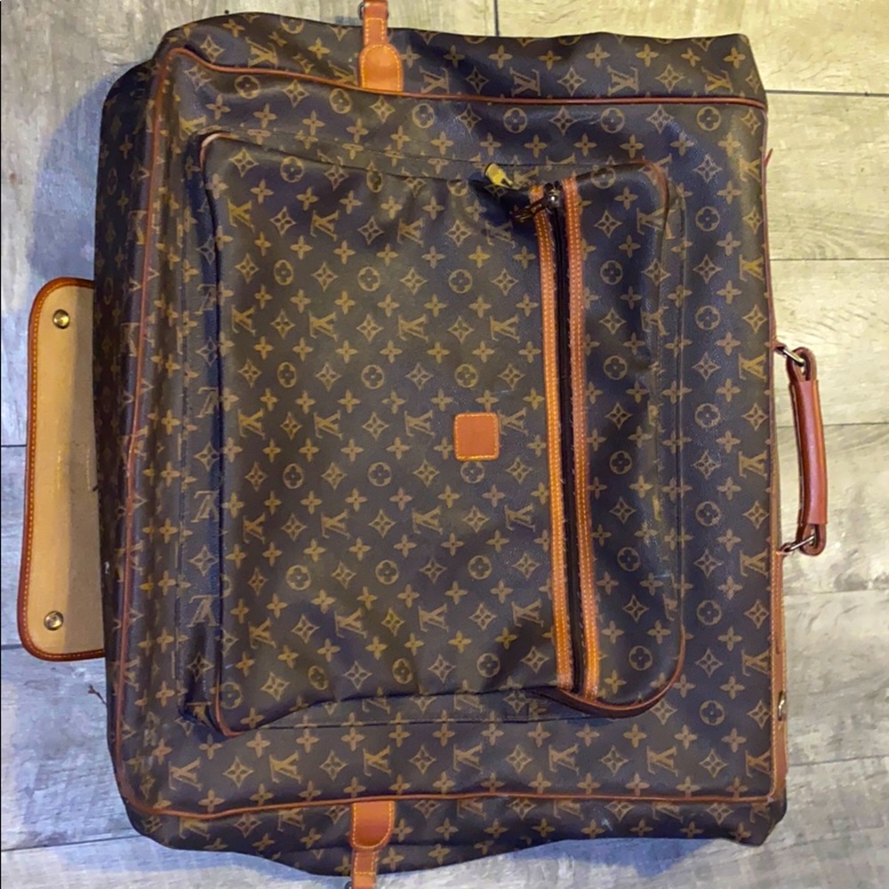 Vintage Louis Vuitton Garments bag